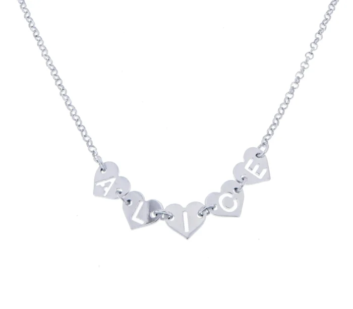 Collana cuori con nome traforato - immagine 1