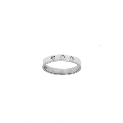 Anello veretta con tre zirconi